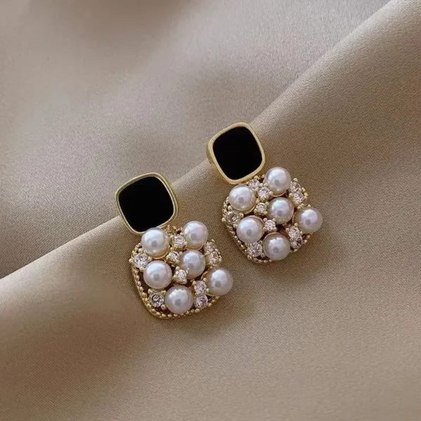 Square Rhinestone Pearl Earrings