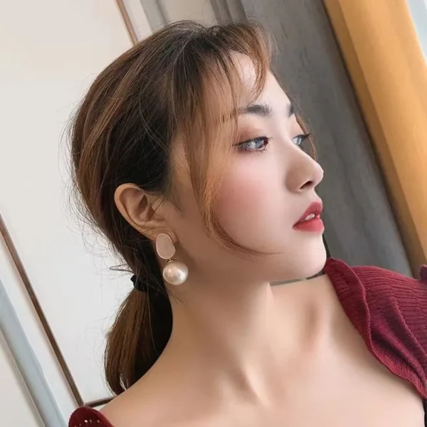 Korean Pearl Drop Earrings